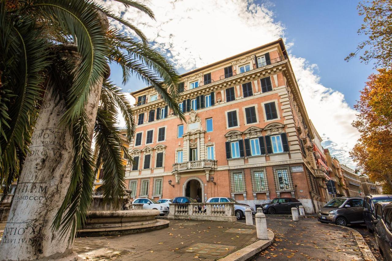 Palazzo Marescalchi Belli, Vicino Piazza Di Spagna 로마 외부 사진